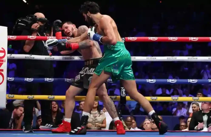 Berlanga'nın Coşkusu Hüsranla Bitti: Sheeraz'dan Ağır Ceza!