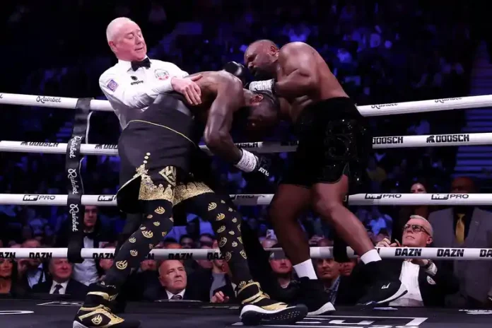 Diskalifiye Atlandı mı? Wilder Ekibi Ringe Giren Antrenörü Hatırlattı