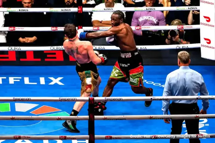 "İnternette Araştırdım, Kanıtlanmış": Crawford'dan Canelo Hakkında Şok Sözler
